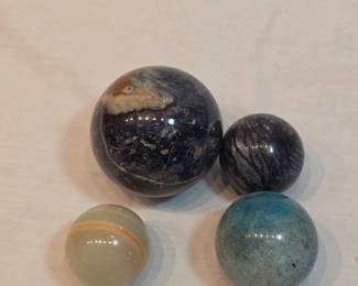Agate Balls