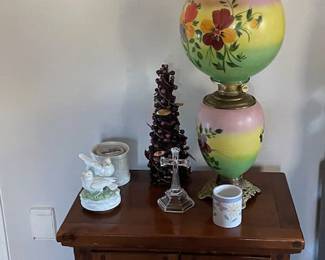 Various Items, Gone with Wind Lamp