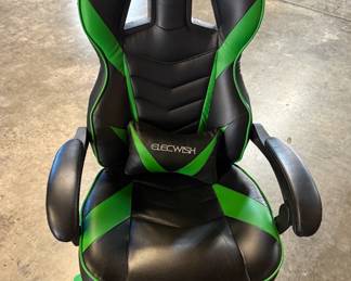 Elecwish Ergonomic Gaming Chair in Black and Green PU Leather