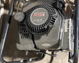 Briggs & Stratton 675 Series engine