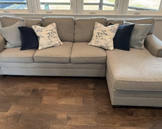 Vanguard Furniture American Bungalow Collection pale gray sofa