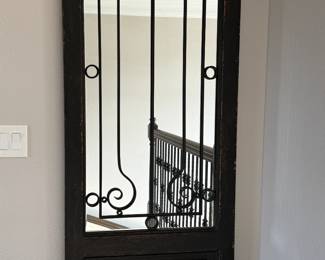 Mirrored wall panel from Knoxville Wholesale (1 of 2)