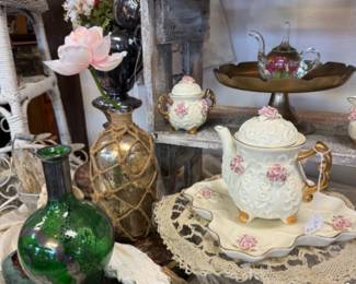 tea set, vintage bottle, vase