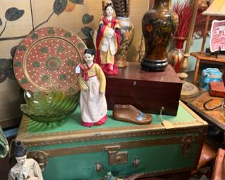 Asian art, vintage trunk, vase
