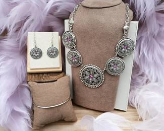 Bohemian Medallion Necklace With Matching Earrings Bracelet 