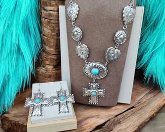 Western Cross Pendant Necklace Matching Earrings