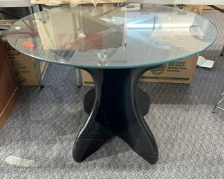 BLACK LACQUERED TABLE AND CHAIRS
