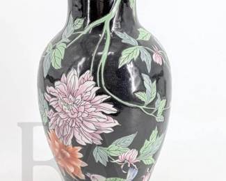 PORCELAIN VASE