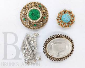 VINTAGE BROOCHES