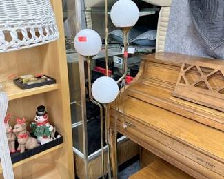 MID CENTURY GLASS LAMP 