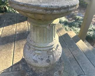 #242	Concrete Plant Stand 18"	 $30.00 
