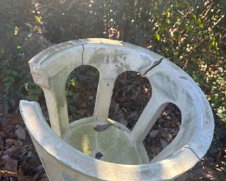 #245	3 Piece Concrete Plant Stand as is (middle Section Damaged) 38"	 $25.00 
