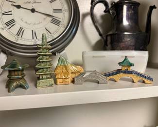 #263	5 Piece Mini Ceramic Asian Scene	 $40.00 
