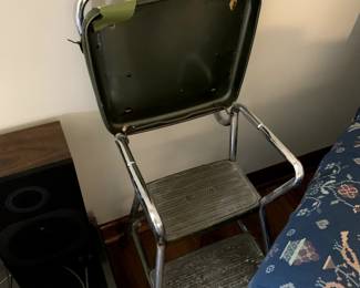 #189	Vtg. Step Chair (as is condition)	 $20.00 
