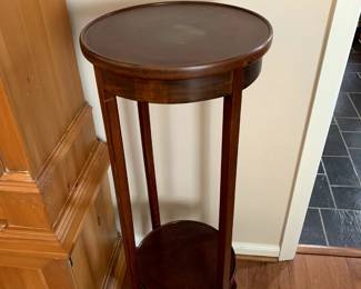 #8	Wood Round Fern Stand - (has water stain on top) - 14x40	 $30.00 
