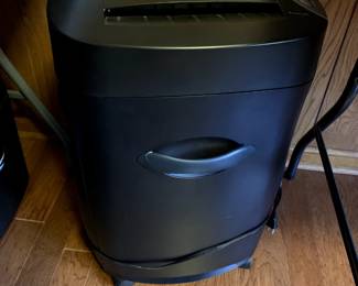 #31	Royal Shredder on Wheels - 	 $30.00 
