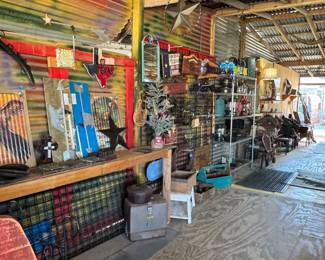 0504 Golden Treasures