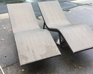 006 Like New OASIS Chaise Lounges