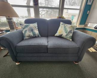 Broyhill navy loveseat