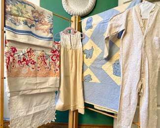 055 CEL College Green