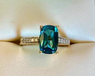 088 CEL College Green