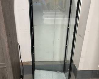 4 shelf glass display case