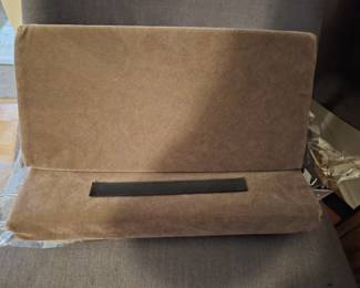 New -Lamicoll Pillow Pad Ultra Multi-Angle Soft Stand, designed as a supportive wedge pillow for devices like tablets and books. 