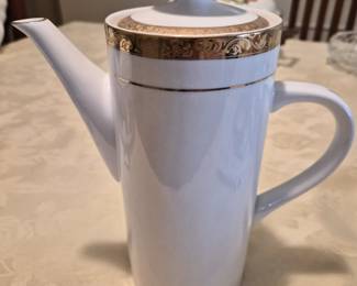 Sango Deville (also known as Empress Gold) porcelain coffee pot with a gold filigree band. 
