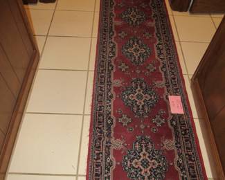 Runner 23" x 7' 5"