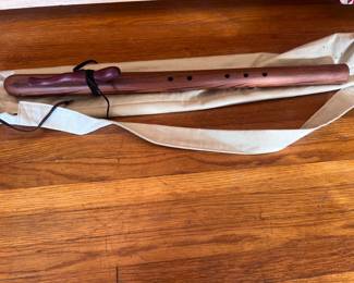 CEDAR WOOD NATIVE AMERICAN FLUTE 