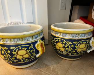 Italian style ceramic pots