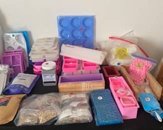 Candle making silicone molds and dried flowers