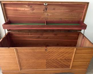 Vintage lane cedar wooden chest