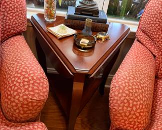 Drop Leaf 'Handkerchief' table
