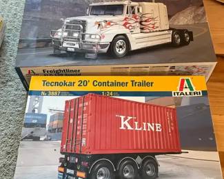 Two Italeri plastic model kits for truck enthusiasts. 