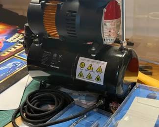 Small compressor for art