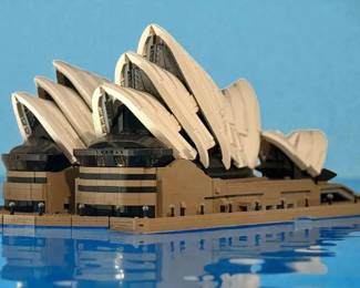 Lego Sydney Opera House