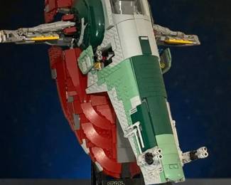 LEGO Star Wars UCS Slave I set (75060). 