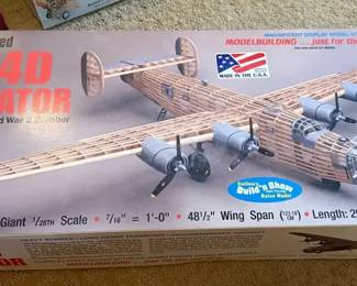 Guillows Consolidated B24D Liberator balsa wood model airplane kit.