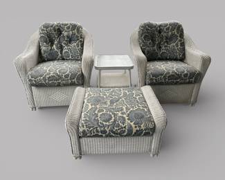 Pair Of Lloyd Flanders 'Reflections' White Wicker Chairs With Ottoman With End Table (4)
