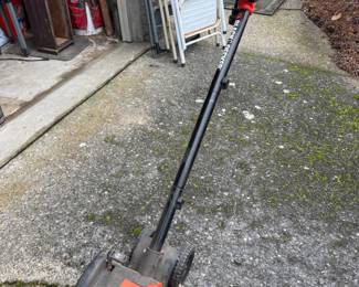 46 BlackandDeckerEdgeHog2in1ElectricLawnEdger