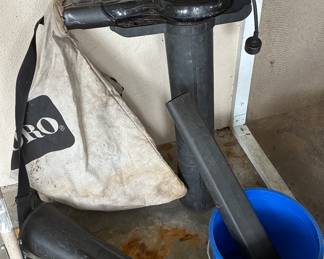 Toro vacuum dust, leaves etc