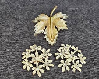 Vtg Coventry Maple Leaf Brooch & Metal Earrings