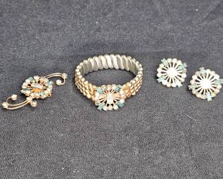 Vtg Bracelet, Pendant Brooch, & Earrings Set