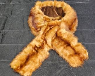 Vintage B.L. Wyatt Red Brown Mink Fur Scarf