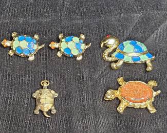 4 Turtle Brooches & Turtle Compass Brooch