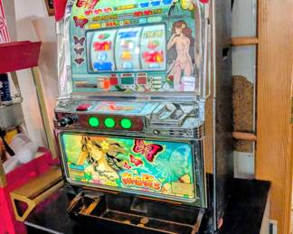 **Available for pre sale** Pachislo Skill Stop Token Slot Machine 18x16x32 $150