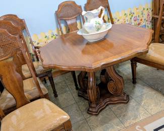 **Available for pre sale** Scalloped Kitchen Table w/6 Chairs 44x44x30 $240