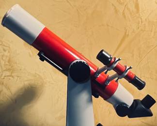 Voyager 6001 Telescope, vintage refractor telescope