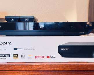 Sony Ultra Blu-Ray/DVD Player/ UBP-X700/M 